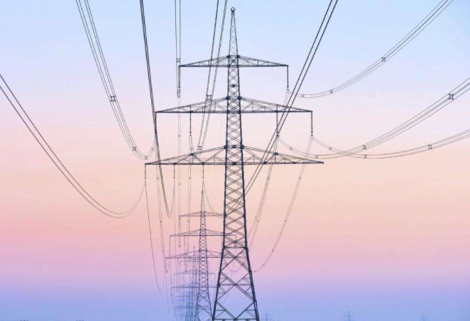 什么是架空電纜，他的優(yōu)點(diǎn)又是什么？